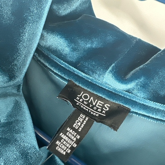 Jones New York Signature Velvet Jacket Pants Track Suit Lounge Set Size Small - Picture 4 of 6